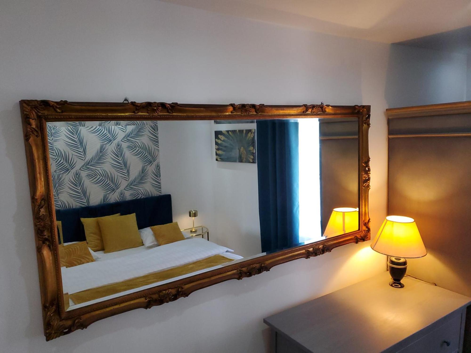 Mirka & Franck Apartment Chic 4 Stars Parking Free Кольмар Экстерьер фото
